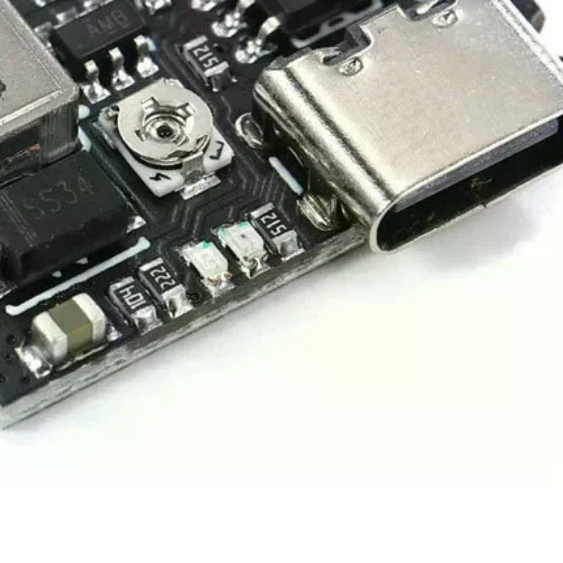 Type-C USB 3.7V 4.2V 1A 5W Lit - đánh giá và giá Tp4056 Module